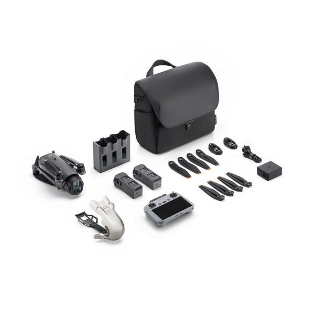 Quadcopter DJI Mavic 4 Pro flyover combo (DJI RC 2)