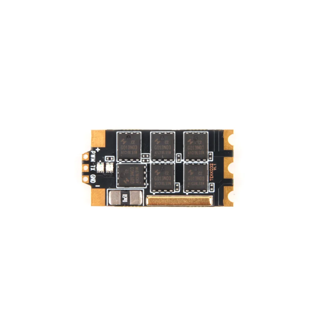 ESC regulator Holybro Tekko32 F4 45A ESC